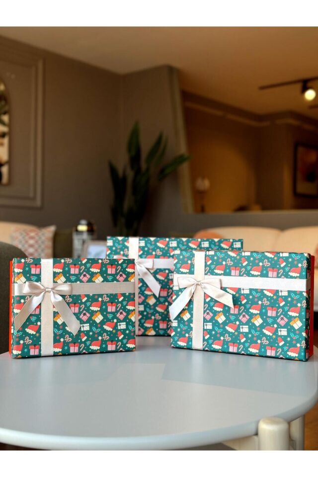 3'lü Yılbaşı Temalı Dekoratif Fiyonklu Hediye Kutusu Karma Model Happy New Year Noel Kutu