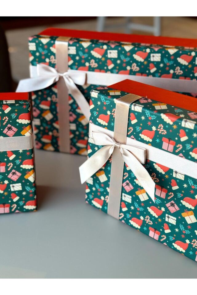 3'lü Yılbaşı Temalı Dekoratif Fiyonklu Hediye Kutusu Karma Model Happy New Year Noel Kutu